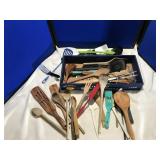 Large Selection of Kitchen Utensils