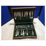 Oneida Stainless Gold Trim Silverware Set