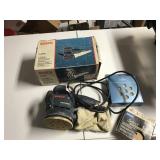 Bosh Sander W/ Box of Sand Paper