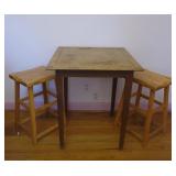 Mix Match Breakfast Table & Bar Stools