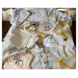 Vintage Handerkerchiefs & Linens
