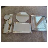 Mirrors & Vanity Pieces