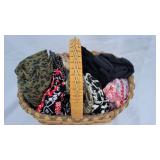 Basket of Leggings - Sz M