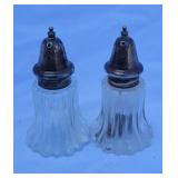 Salt & Pepper Shaker Set
