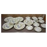 16 pcs. Mikasa Heritage Imari China Plates, Saucer