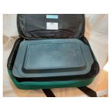 Traveling Pyrex Baking Dish