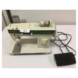 Singer 248 Sewing Machine W/Foot Pedal