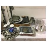 Bake Pans & Cooling Racks