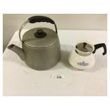 Teapots - Corning Ware Blue Corn Flower &