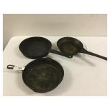 (3) Skillets - Cast Iron Griswold #9