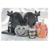 4 pcs. Halloween / Fall Decor - Cat Bookends +