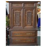 Vintage Pecan Wardrobe w/ Linen Press