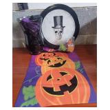 Black Swirl Glass Vase & Halloween Decor
