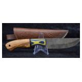Hand Made Custom Damascus Steel Knife w/ Sheath