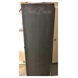 Farmhouse Vintage Painted Planked Wood Linen Close