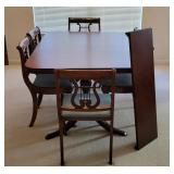 Mahogany Duncan Phyfe Style Dinning Room Set