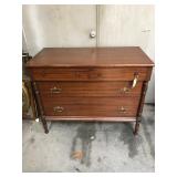 Mahognany 2 Over 2 Dresser