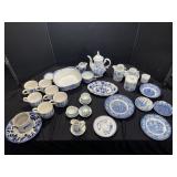 Large Selection of Blue Kitchen Set
