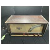 Vintage Westing House FM Radio