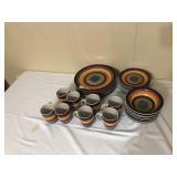 32 Piece Philippe Richard Rondo Table Set