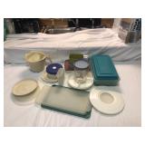 23 Piece Assorted Plastic Kitchen Lot