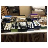Lot 14 Pairs of Womens Shoes