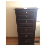 Vintage Aeolus 5 Drawer Dresser