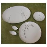 Coordinated Delicate Design Dishes