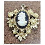 Victorian Christmas Cameo Brooch