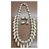 Gold Spun Teardrop Pearl Necklace & Earring Set