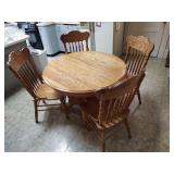 Eller Vintage Oak Reproduction Table & 4 Chairs