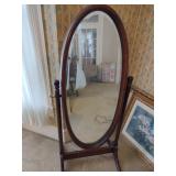 Sheval Mirror