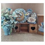 Vtg Wooden & Blue Bathroom Decor