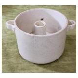 Vntg Ceramic Bunt Pan