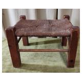 Vntg Woven Stool