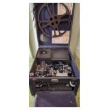 Vntg DeVry Projector