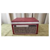 Vntg RCA Victor 4-Speed Phonograph