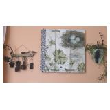 Bird/ Bird House Wall Decor