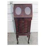 Thomas Pacconi Jewelry/ Mirror Vanity