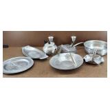 Everlast  Aluminum Serving Collection