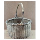 Primitive Round Weave Basket