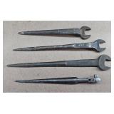 3pc Spud Wrenches & 1 Spud Ratchet