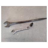 Snap On Wrenches and Socket Extension