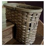 Vntg Stair Basket
