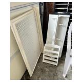 4pc White Shelves