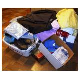 Clothing & Shoe Lot