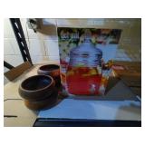 Del Sol Tea Pitcher and 4 wooden bowls