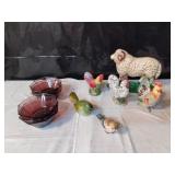 Rooster Dï¿½cor w Purple Bowls