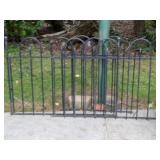 3 Piece Metal Garden Fencing