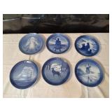 Vintage Hutschenreuther Blue and White Plates